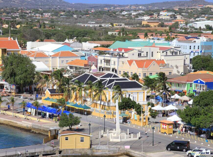 Foto: https://scantri.com/es/guia-turistico/pais/bonaire Foto: https://scantri.com/es/guia-turistico/pais/bonaire